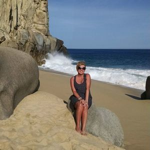 Meet your Posher, Annette